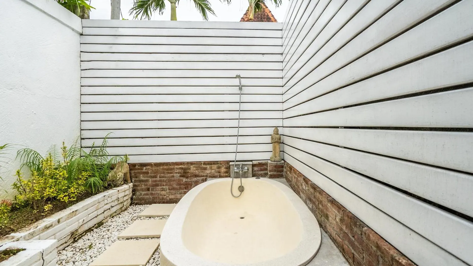 Madu Villa Seminyak Indonesia