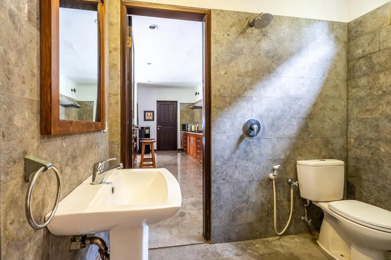 Madu Villa Seminyak 0*, סמיניאק